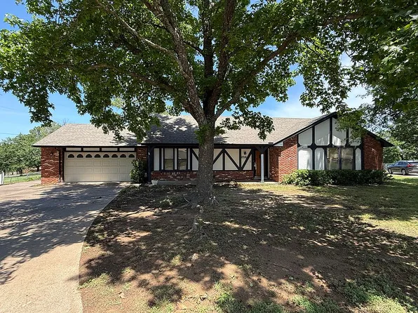 2510 Patrick Pl, Sapulpa, OK 74066