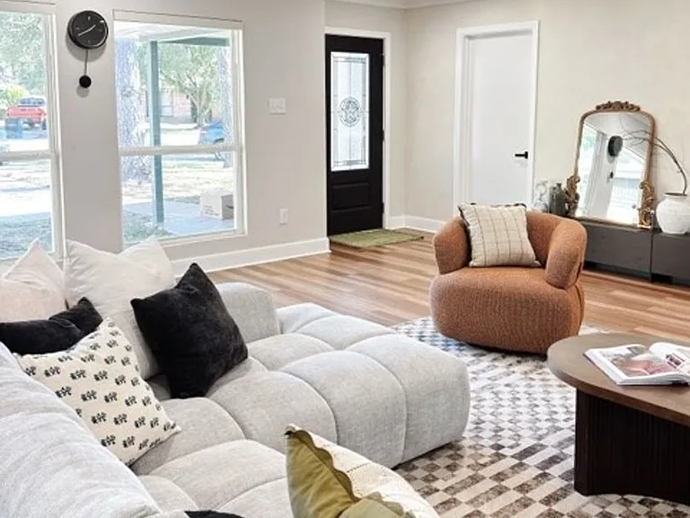 21807 Galewood Ln — Photo 3
