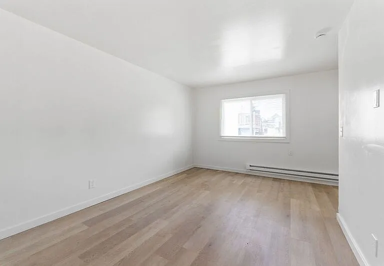 7374 E Main St #12 — Photo 9