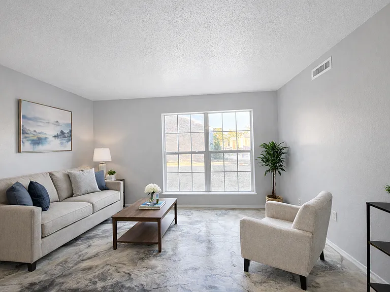 Bellwood Haven Apartment Community — Photo 14
