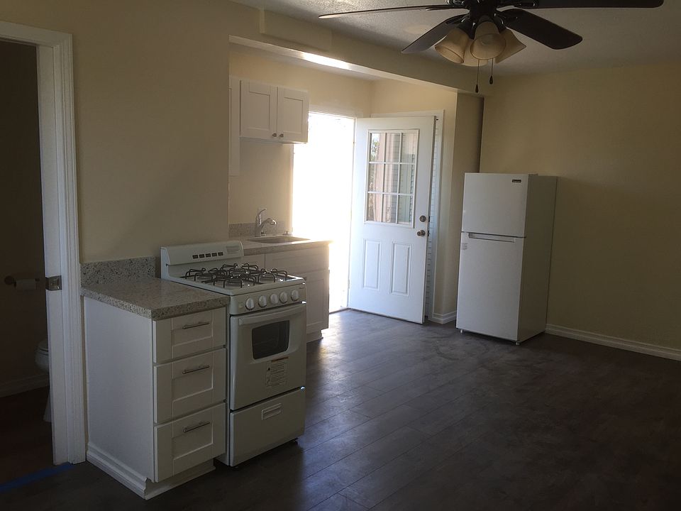 1st image of 3439 Polley Dr