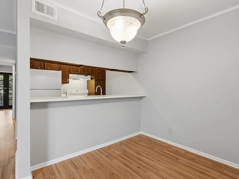 8702 Village Dr #123 — Photo 9