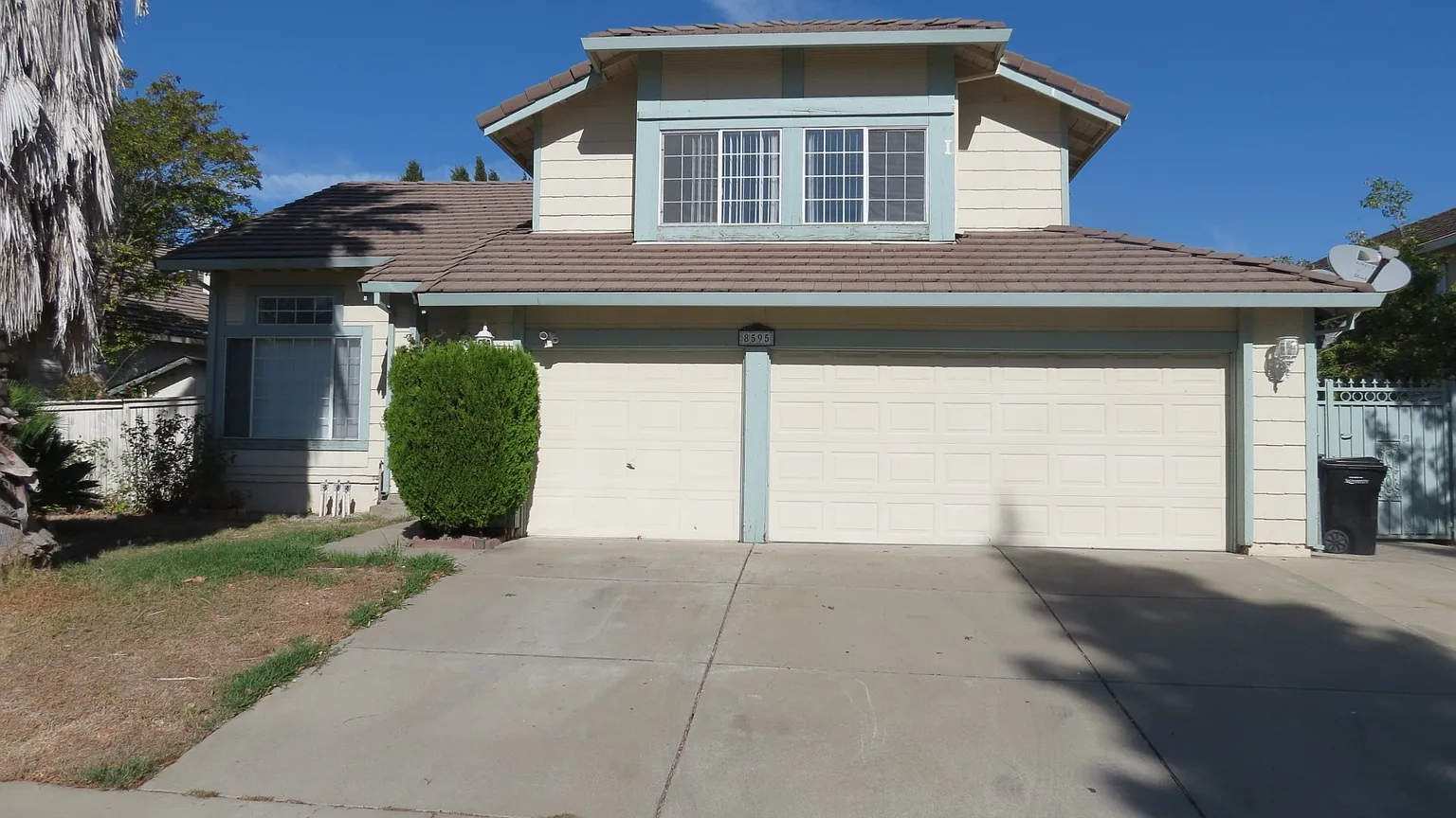 8595 Traynor Way photo 1