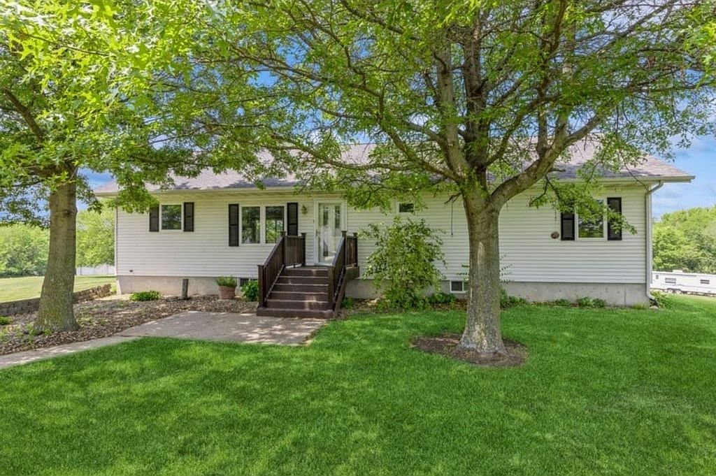 13409 150th Ave, Mystic, IA 52574 Zillow
