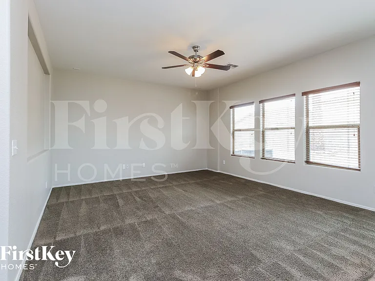 888 E Desert Rose Trl — Photo 10