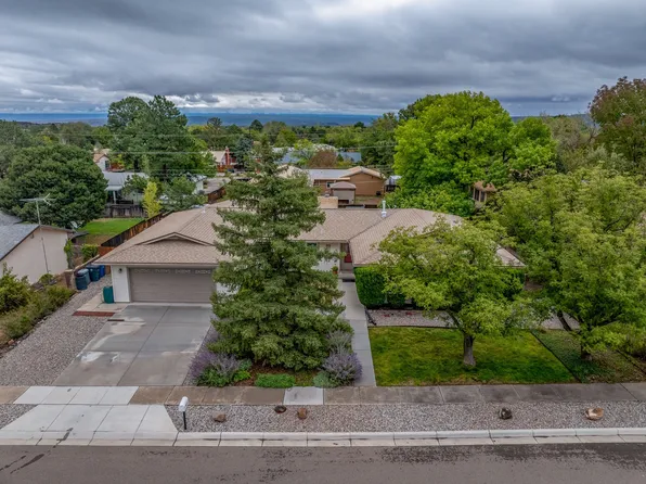 117 Sherwood Blvd, Los Alamos, NM 87547