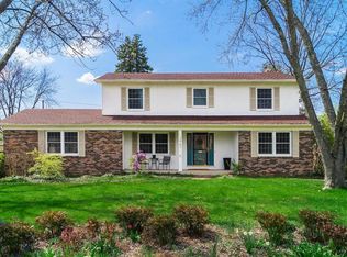 3967 Reed Rd, Columbus, OH 43220