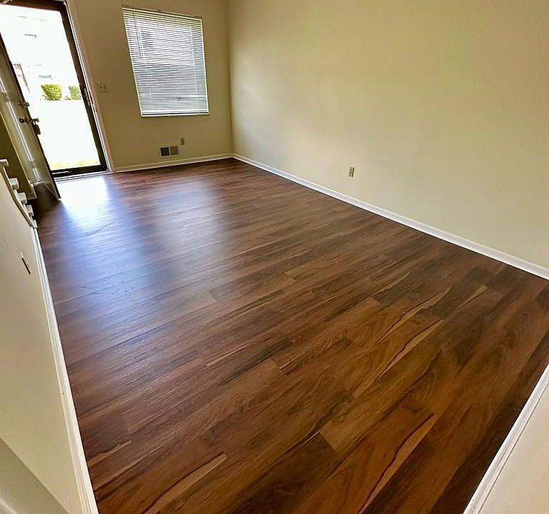 5762 N Pine Tree St C, Columbus, OH 43229 Zillow