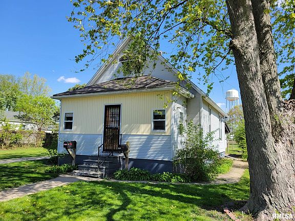 2nd image of 1008 N Logan St