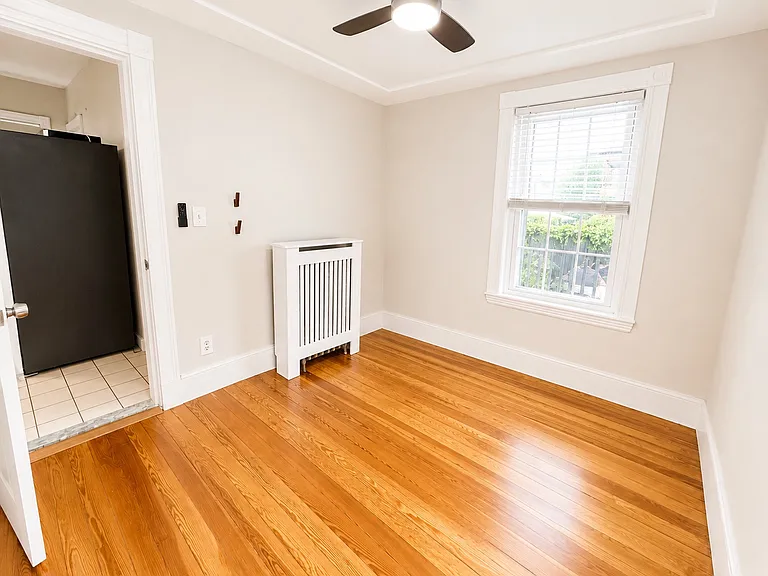 48 Shawmut St #1 — Photo 21