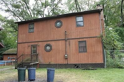 2nd image of 34419 S Orchard Ave