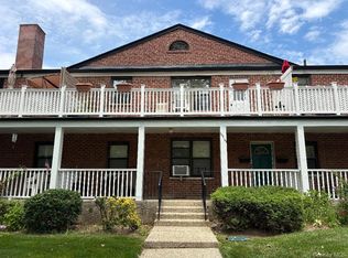 196-69 73 Avenue #2, Fresh Meadows, NY 11366