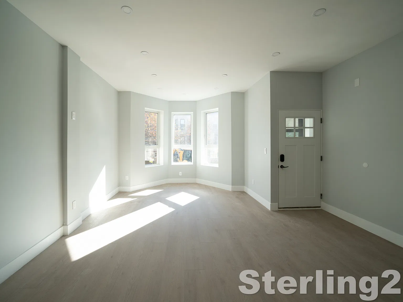 61-41 Linden Street — Photo 3