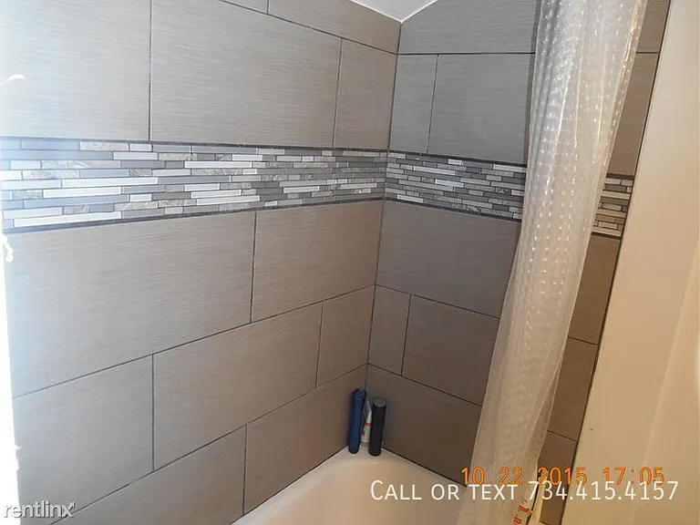 707 S Division St #1-A — Photo 23