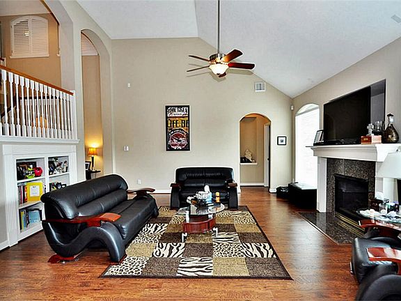 4th image of 6014 Coral Springs Ct