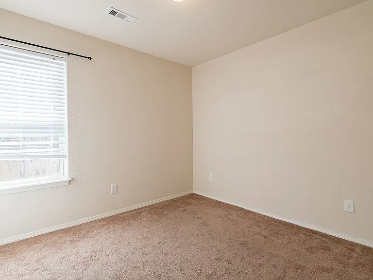 3101 Greensprings Rd — Photo 10