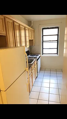 Rented by Showcase Realty | media 1