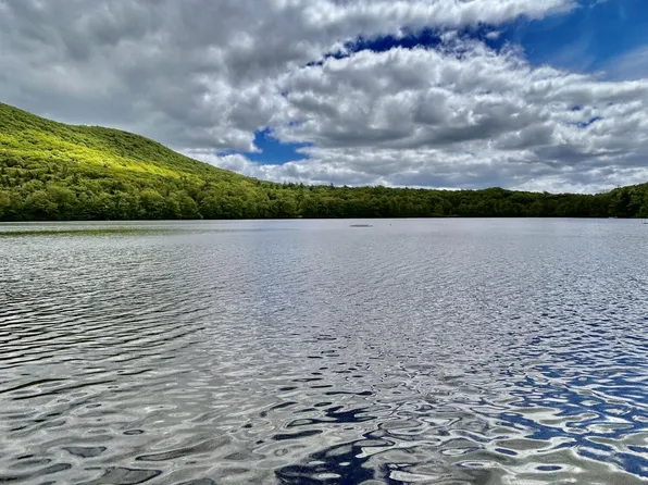 86 Levenseller Road, Searsmont, ME 04973