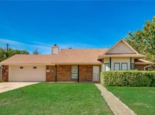 115 Willow Lake Ln, Crandall, TX 75114