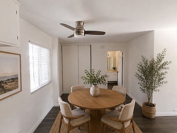 4th image of 3907 La Crescenta Ave APT 205