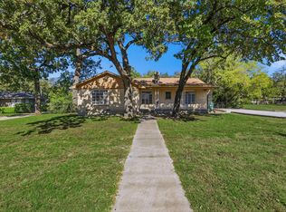 1822 W Hickory St, Denton, TX 76201
