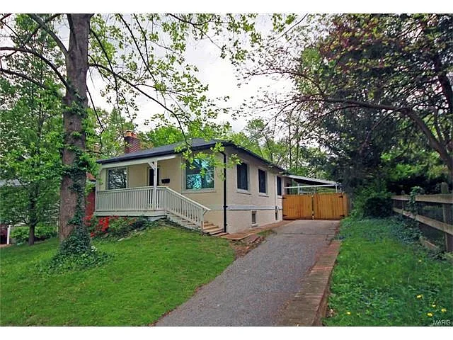 516 Cornelia Ave photo 1
