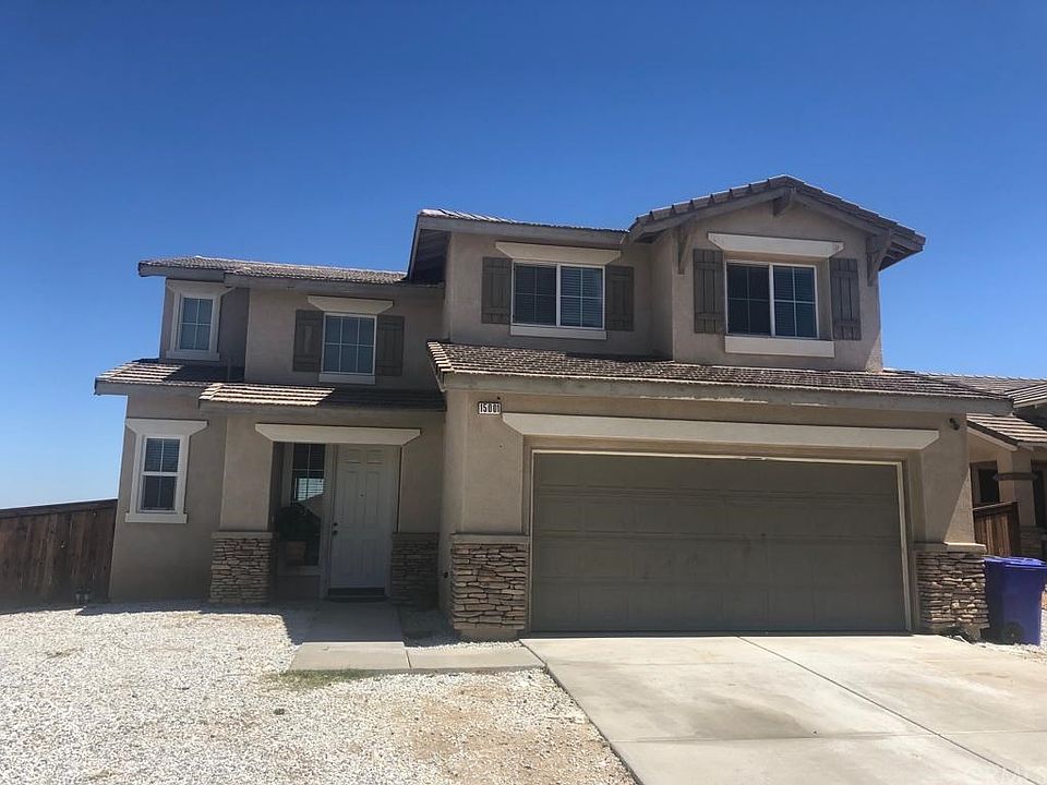 2nd image of 15001 Dragon Tree Dr