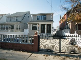 14124 181st St, Springfield Gardens, NY 11413