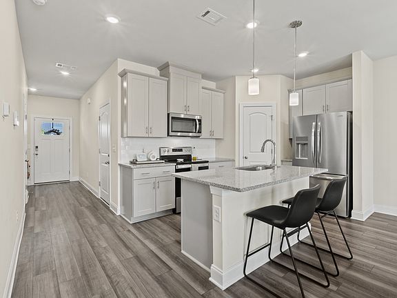 5th image of 4511 Skywood Ln