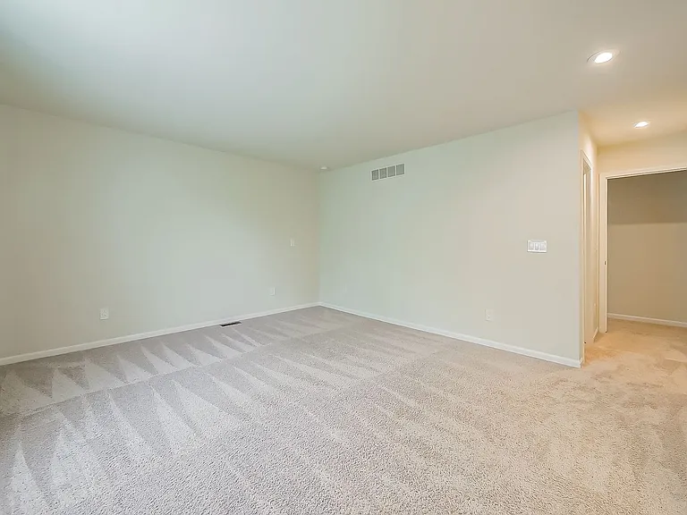 1582 Beachwood Dr — Photo 28