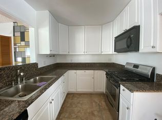 5208 Wilkinson Ave APT 4, Valley Village, CA 91607