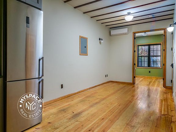 3rd image of 212 Starr St #1R