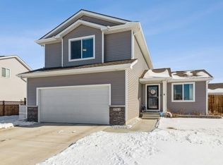 3311 Linden Dr SW, Bondurant, IA 50035