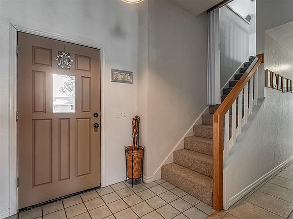 3rd image of 2724 Quail Ridge St