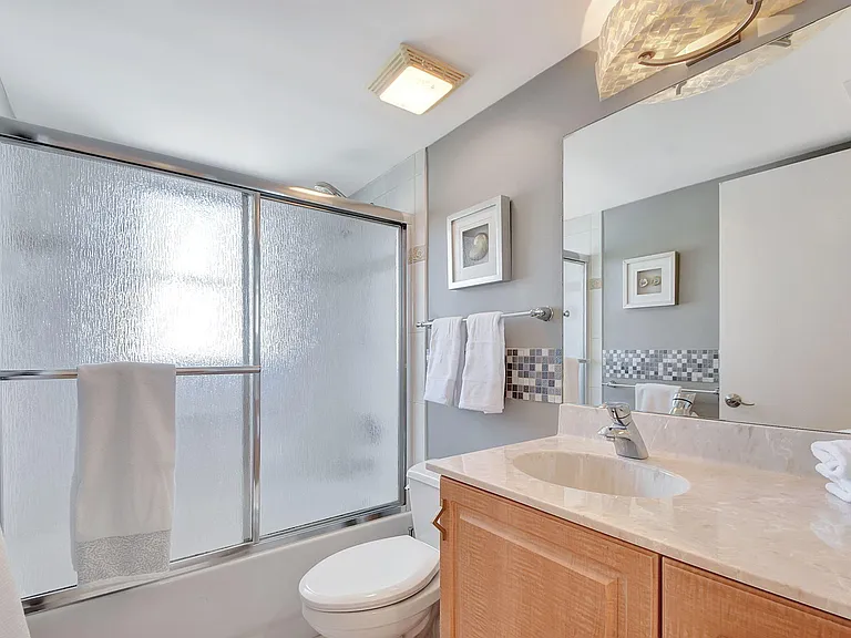 300 John F Kennedy Dr #Penthouse 8 — Photo 22