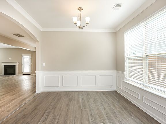 5th image of 4580 Roseman Trl