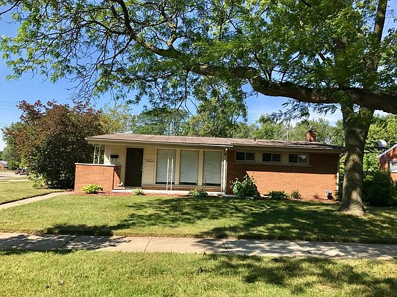 2nd image of 31544 Alabama St