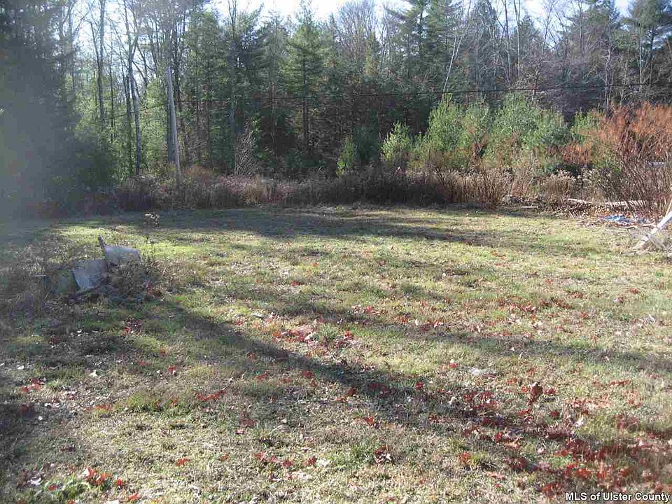 2nd image of 50 Meckler Rd