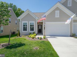 163 Long Point Dr, Fredericksburg, VA 22406