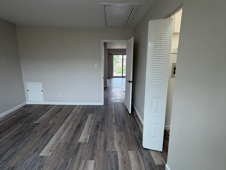 1294 Cooper St #D10 — Photo 9