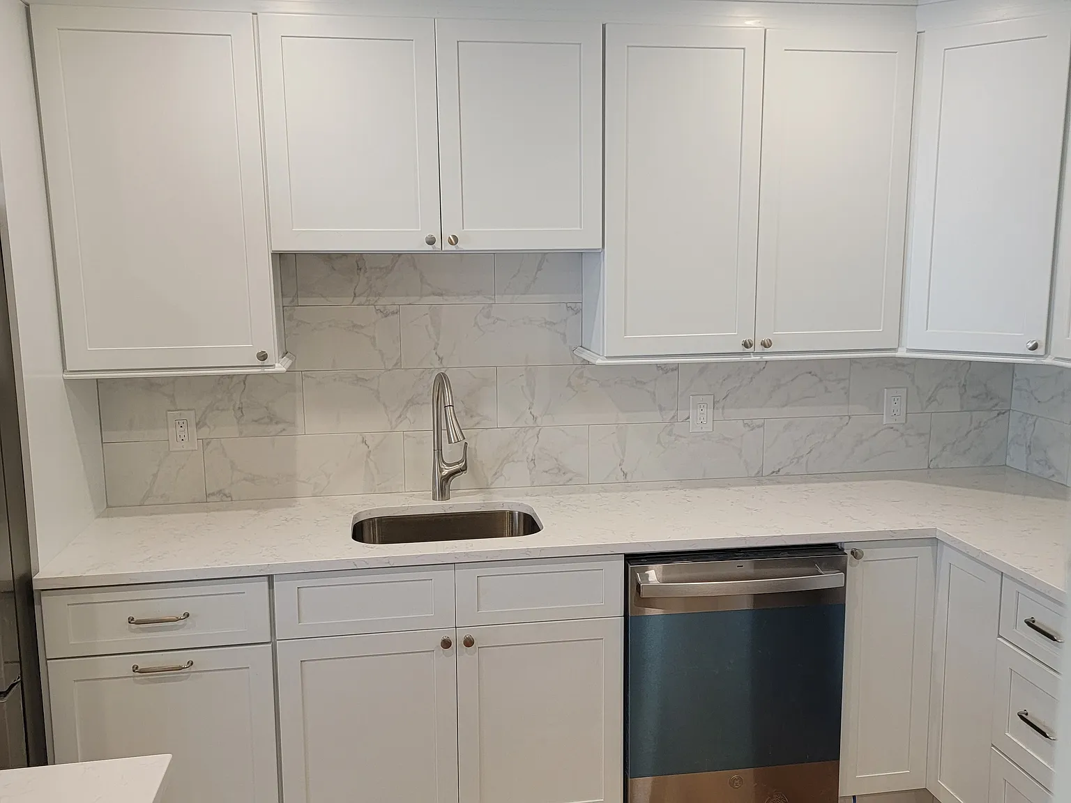 2 bed, 1100 sqft, $3,550 — Photo 3