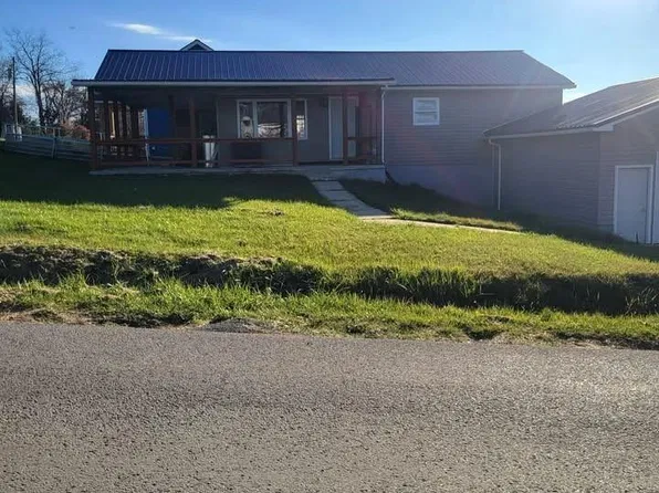 197 2nd St, Thomas, WV 26292
