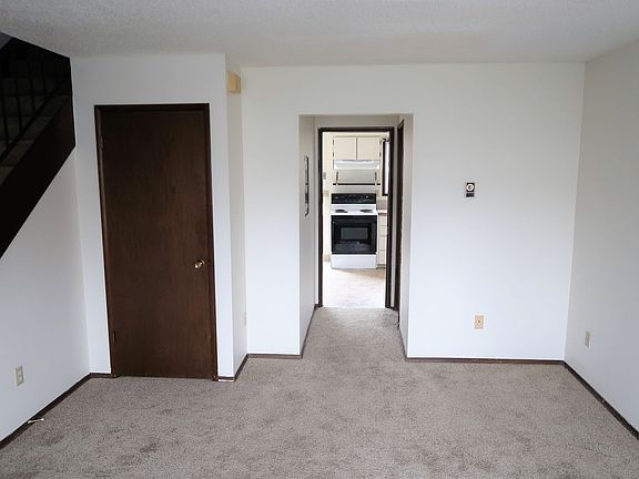 2nd image of 6417-6625 Kansas St #6607