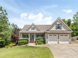 628 Providence Point Dr, Seneca, SC 29678