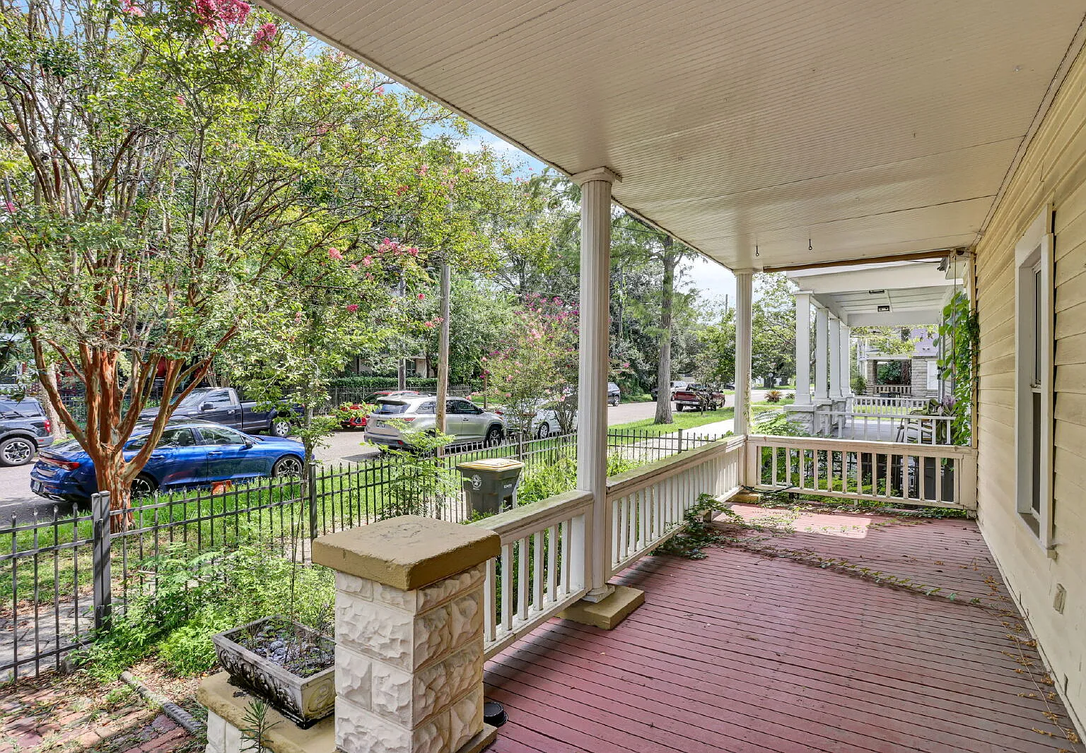 4 bed, 3.0 bath, 2746 sqft, $2,845 — Photo 2