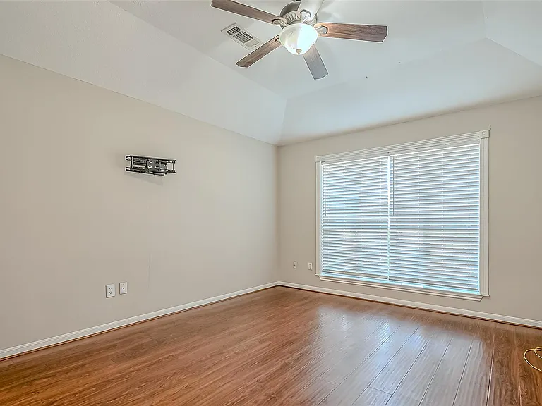 7135 Woodland Oaks — Photo 26