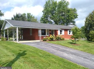 351 Logan Cir, Woodstock, VA 22664