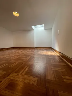 Rented by Oxford Property Group | media 10