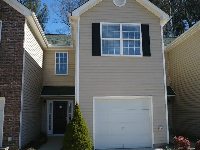 117 Creekwood Dr — Photo 3