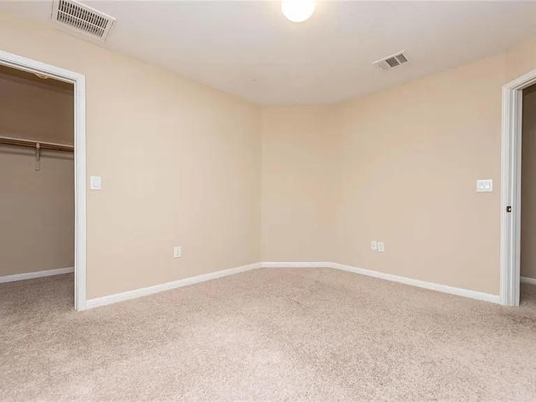 11600 Sewickley Ct S — Photo 31